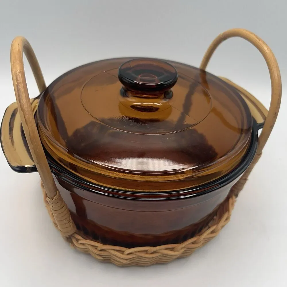 Anchor Hocking Fire King 1436 Brown 1Q Casserole Dish USA With Lid Ribbed VTG